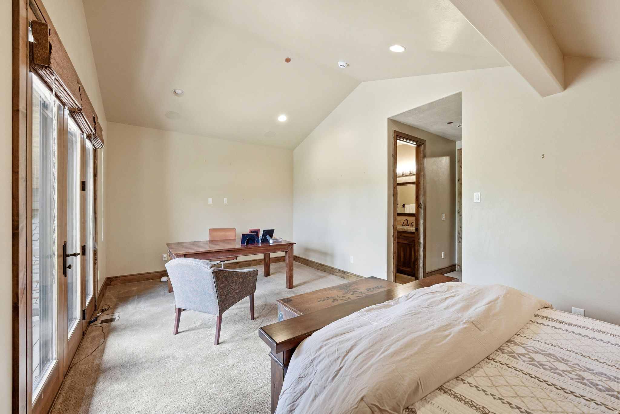 JEREMY POINT CONDO - Residential
