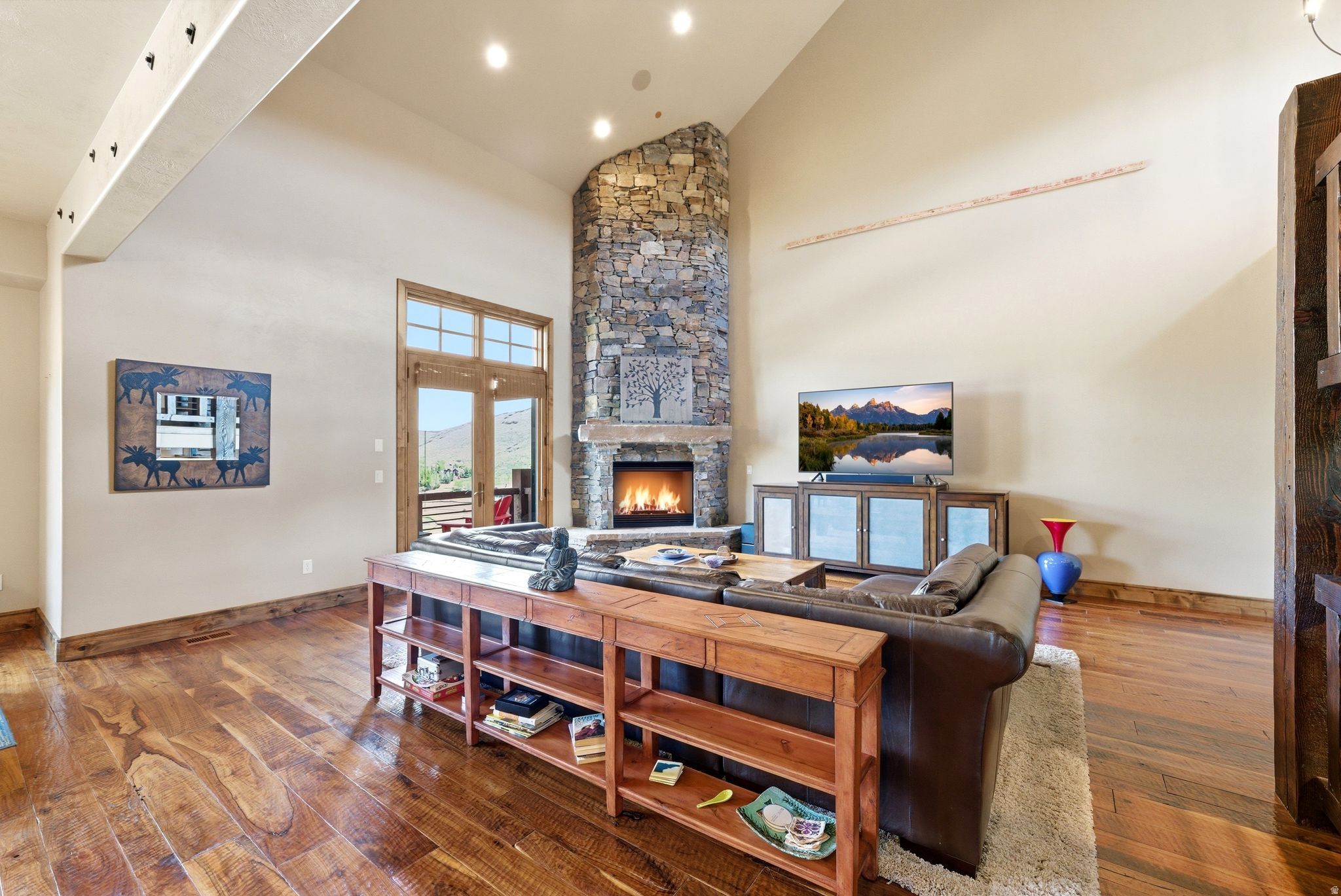 JEREMY POINT CONDO - Residential