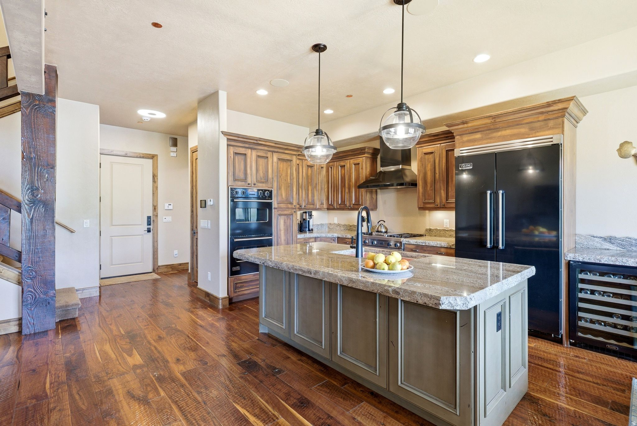 JEREMY POINT CONDO - Residential