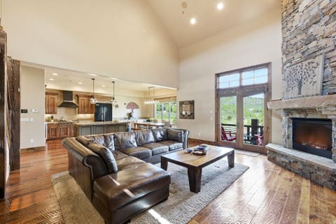 Condo For Sale - 8915 Jeremy Point Ct<br/> Park City, UT 84098