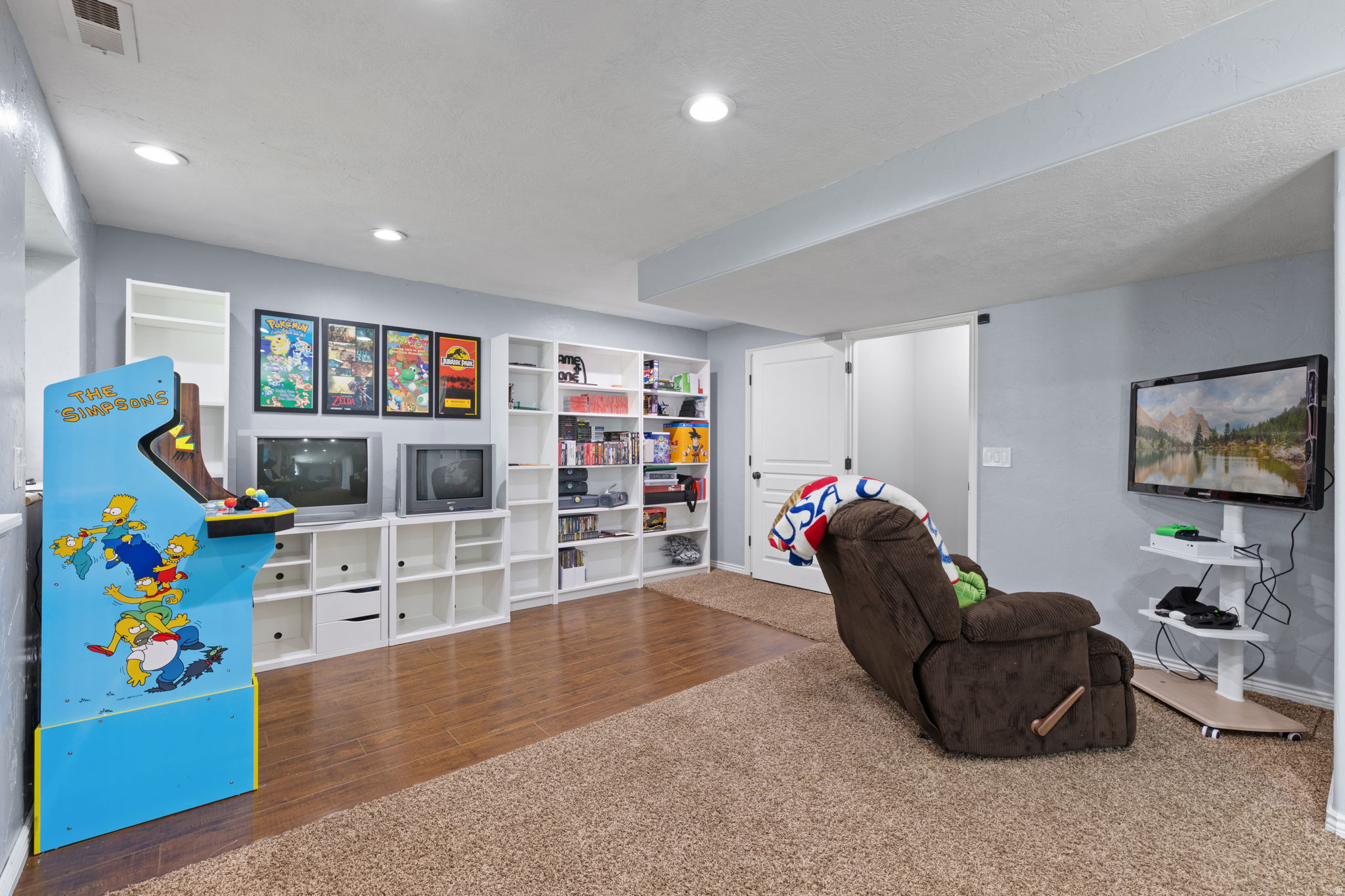LINDA VISTA MEADOWS - Residential