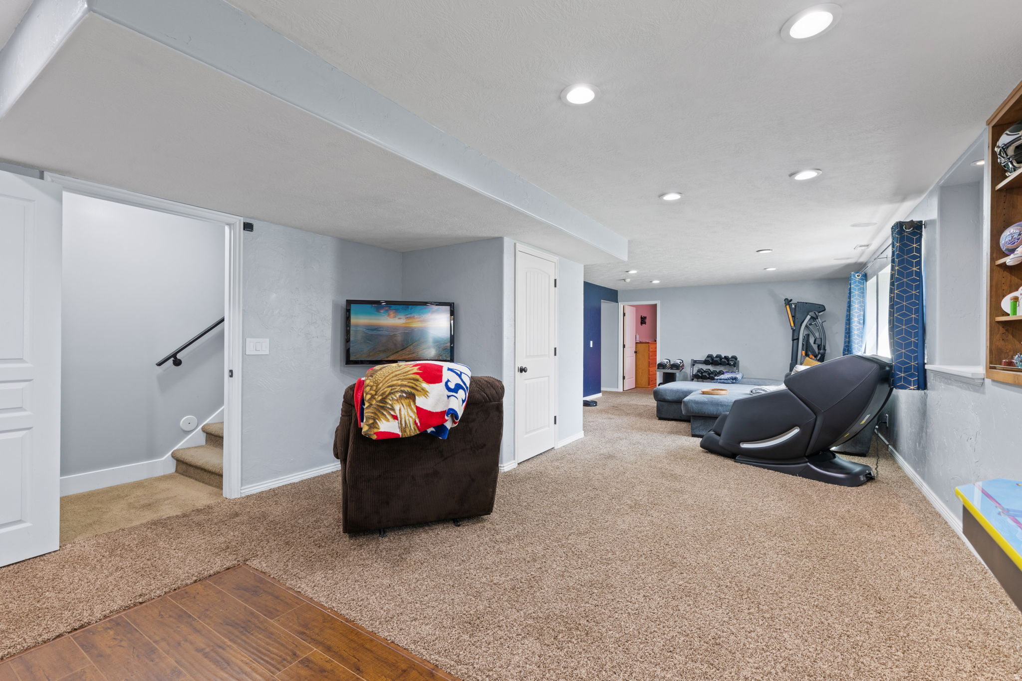 LINDA VISTA MEADOWS - Residential