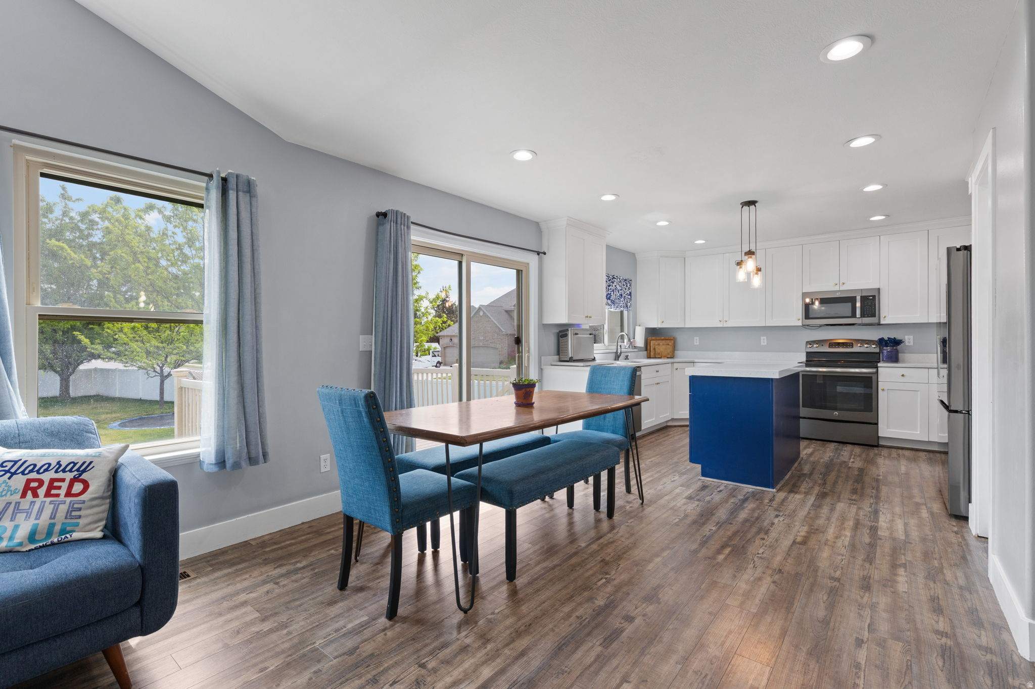 LINDA VISTA MEADOWS - Residential
