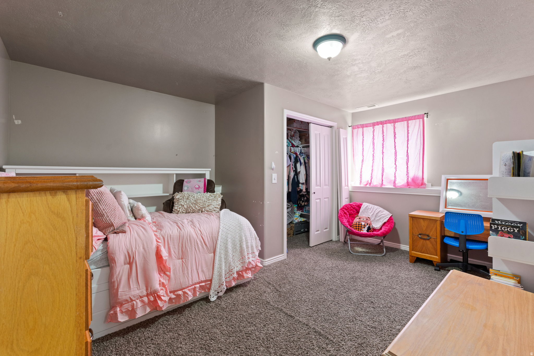 LINDA VISTA MEADOWS - Residential