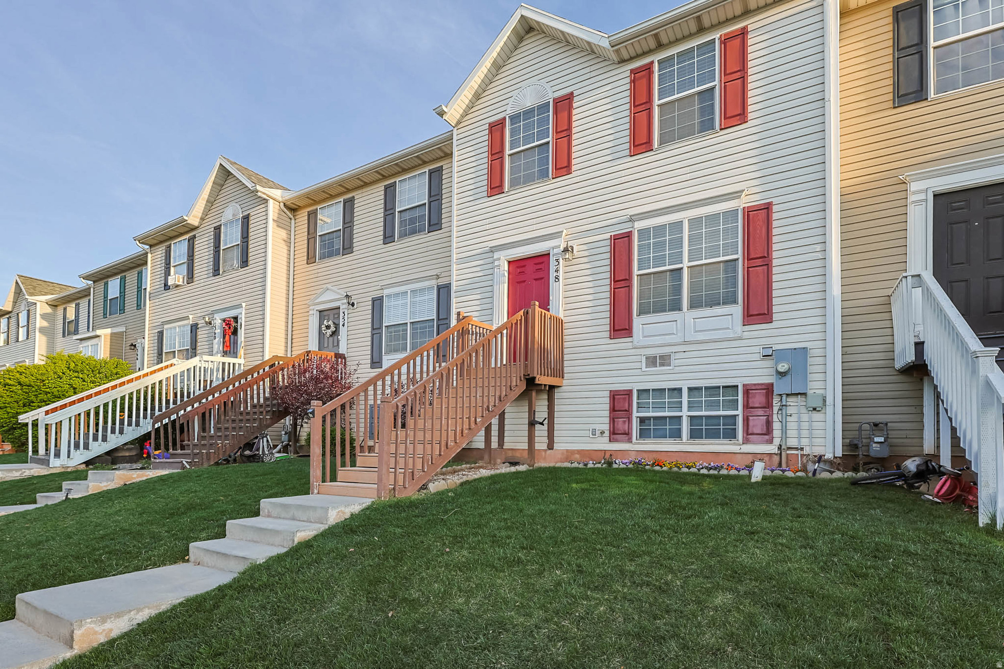 NEWCASTLE GREENE TOWNHOMES PUD - Residential