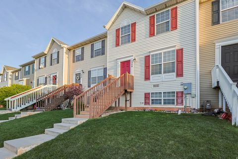 Tiny photo for 348 E 500 S, Clearfield, UT 84015 (MLS # 2149619)