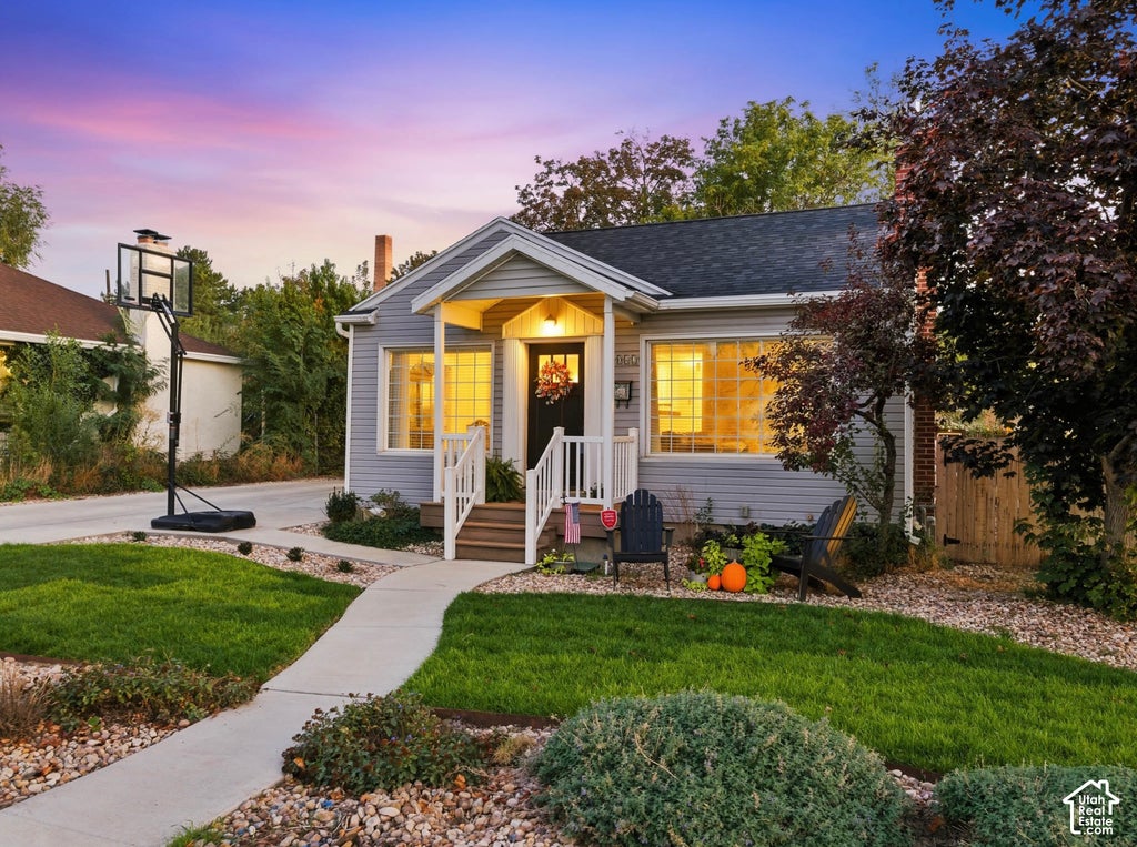 Photo of 1042 E ELGIN AVE, Salt Lake City, UT 84106 (MLS # 2189900)