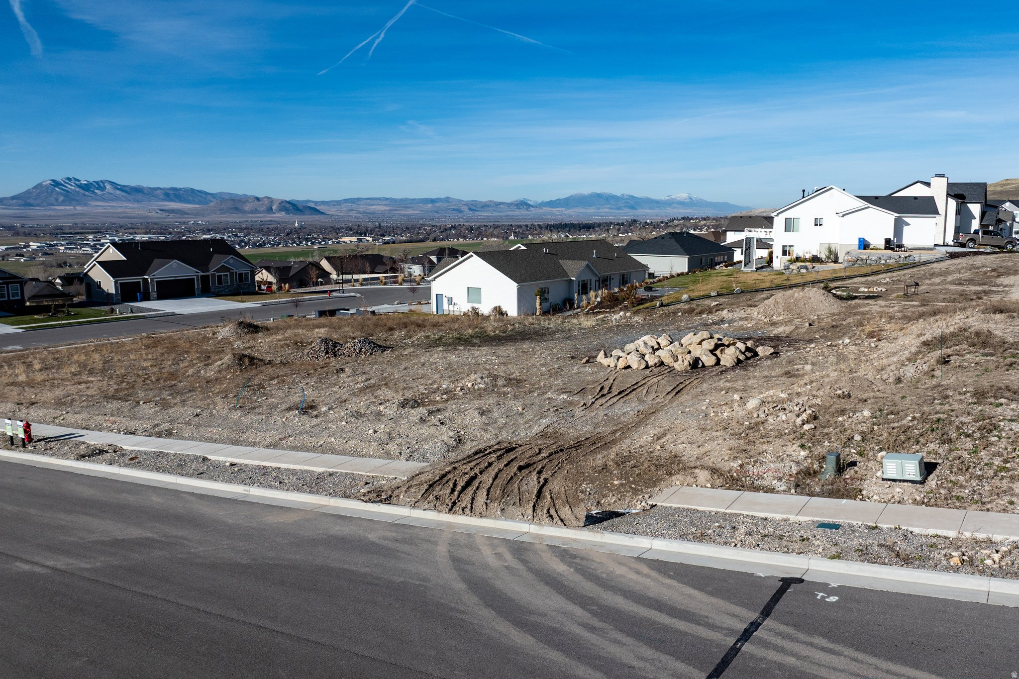 MOUNTAIN GATE SUBDVISION - Land