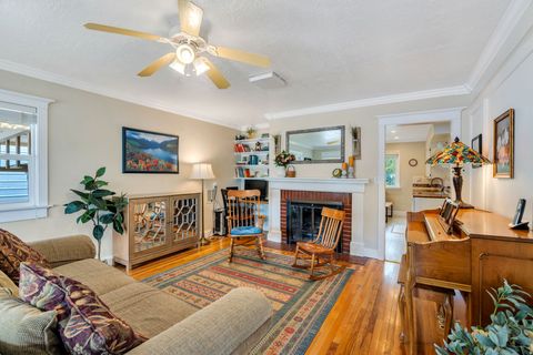 Tiny photo for 140 S 100 E, Payson, UT 84651 (MLS # 2150599)