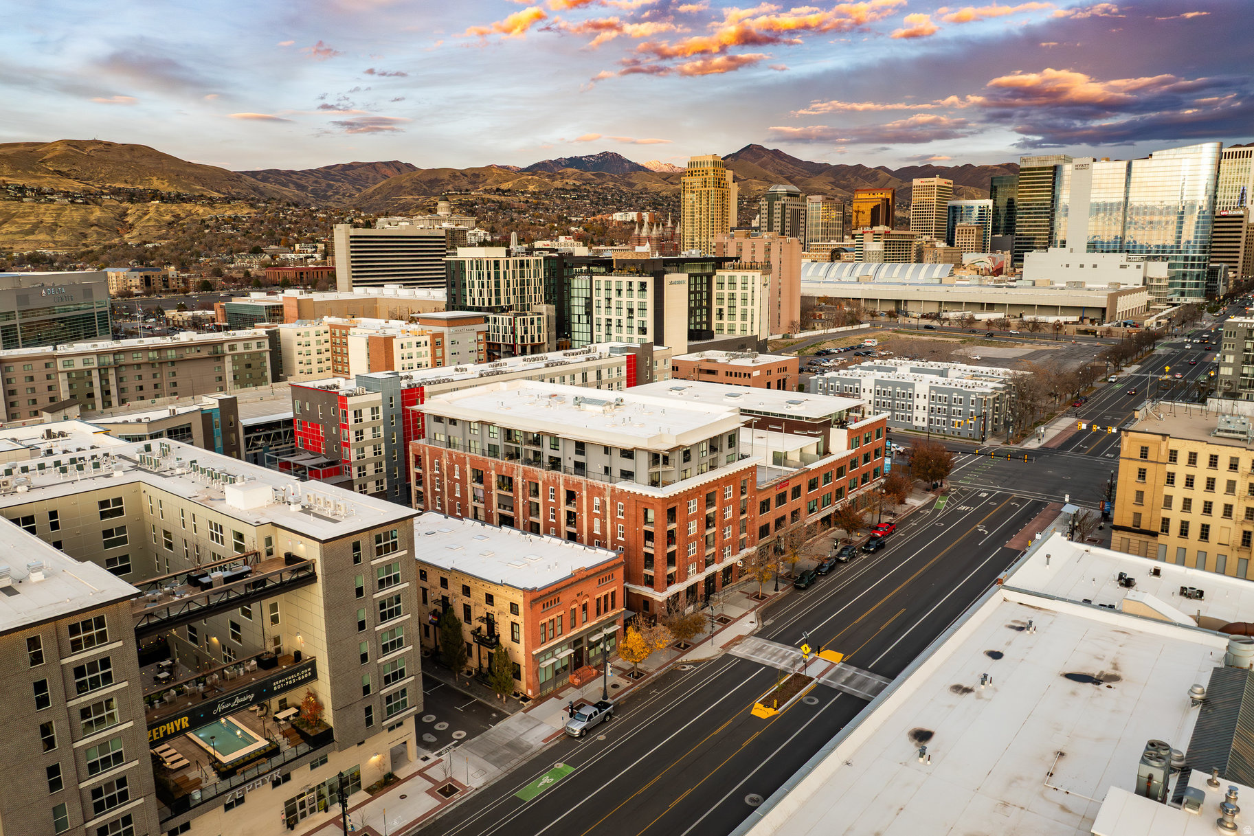 WESTGATE LOFTS - Residential