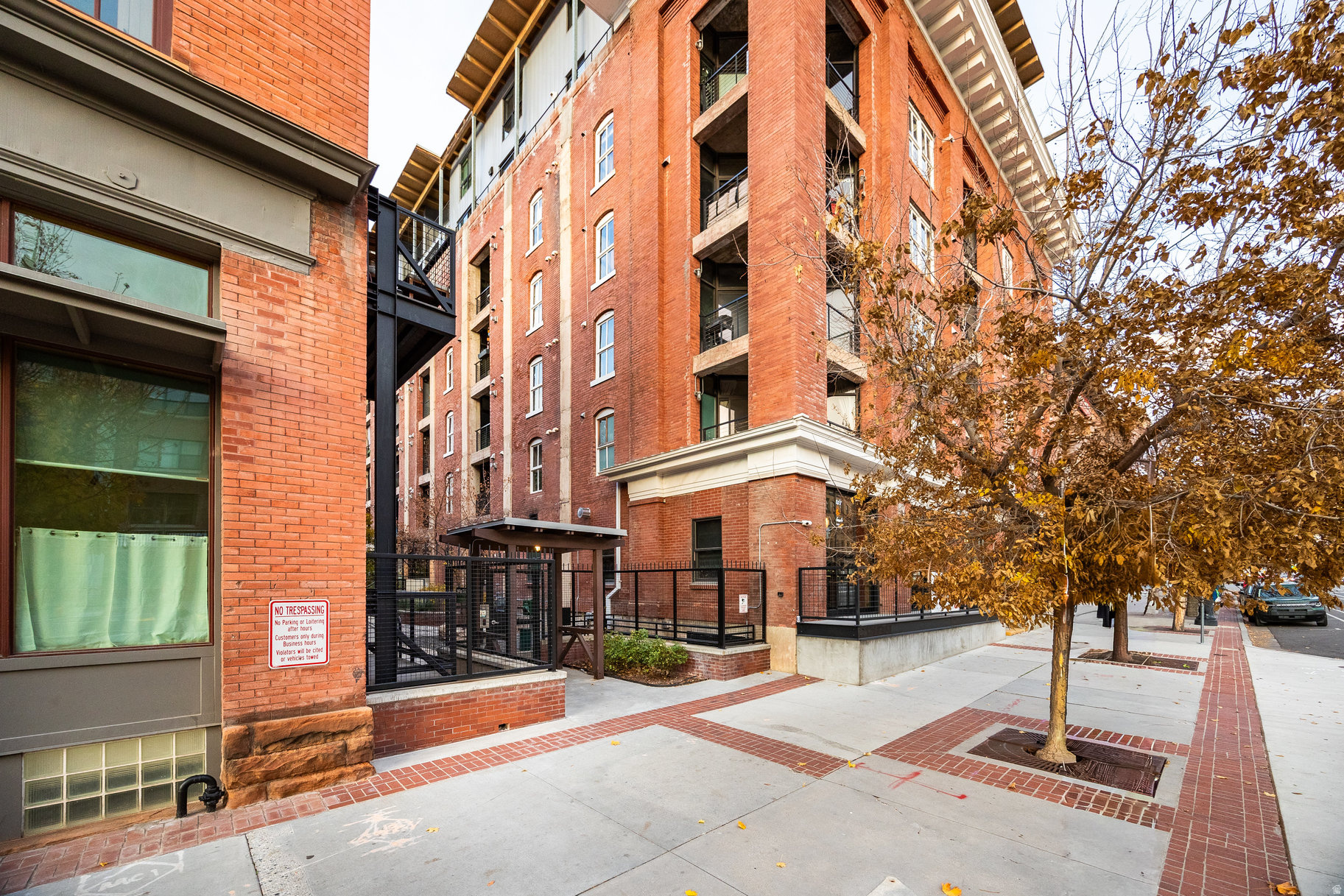 WESTGATE LOFTS - Residential