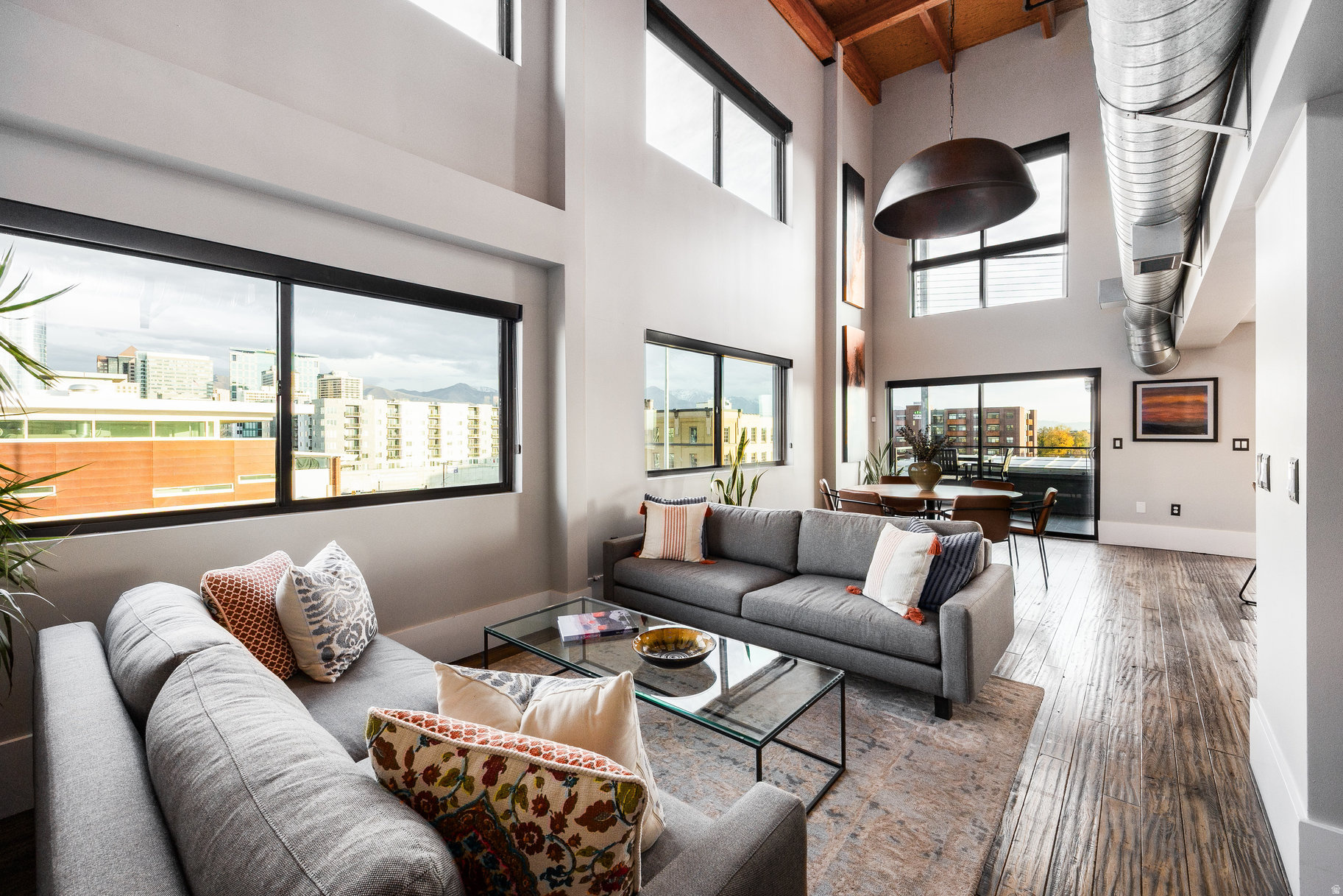 WESTGATE LOFTS - Residential