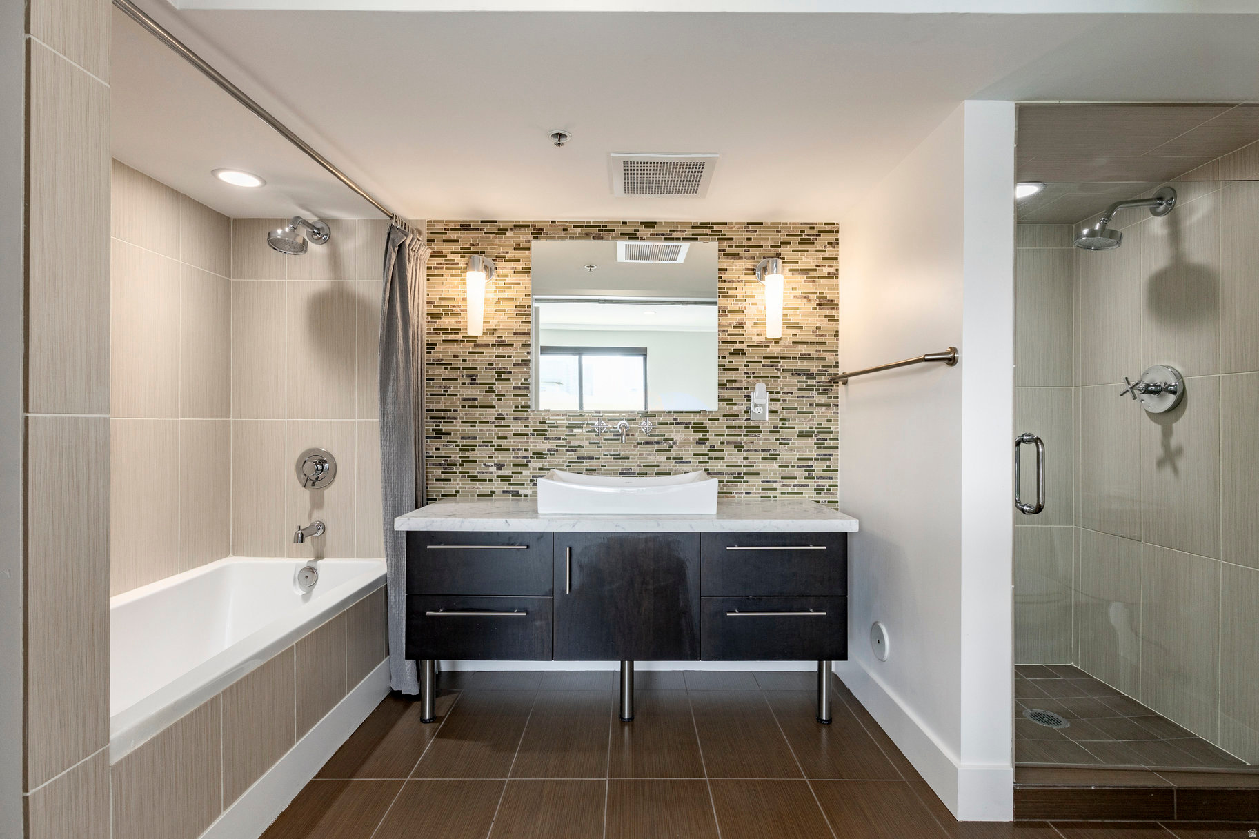 WESTGATE LOFTS - Residential