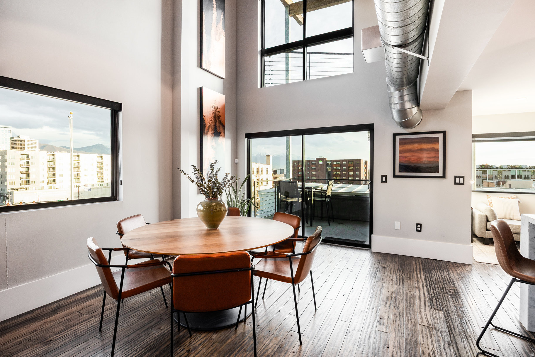 WESTGATE LOFTS - Residential