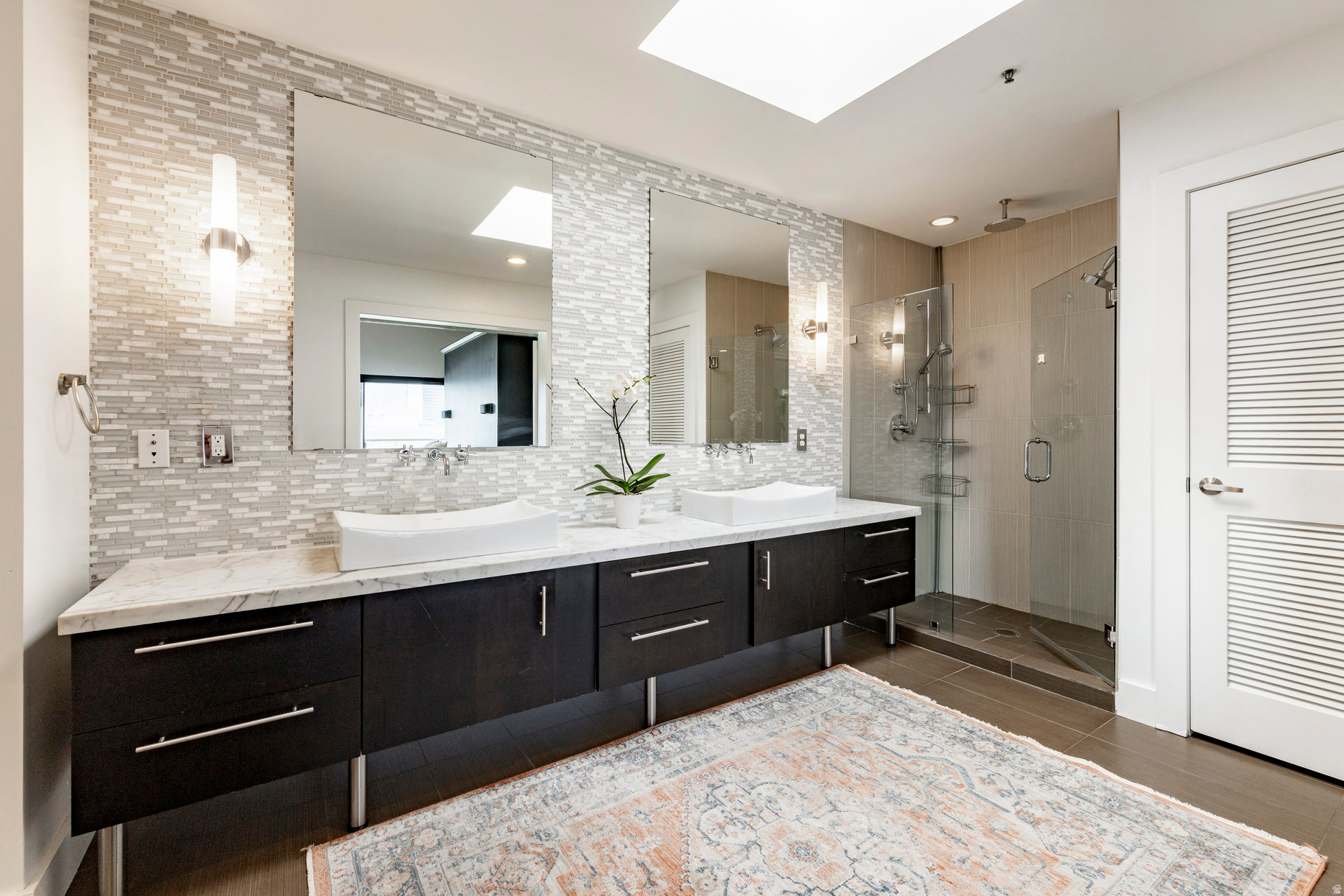 WESTGATE LOFTS - Residential