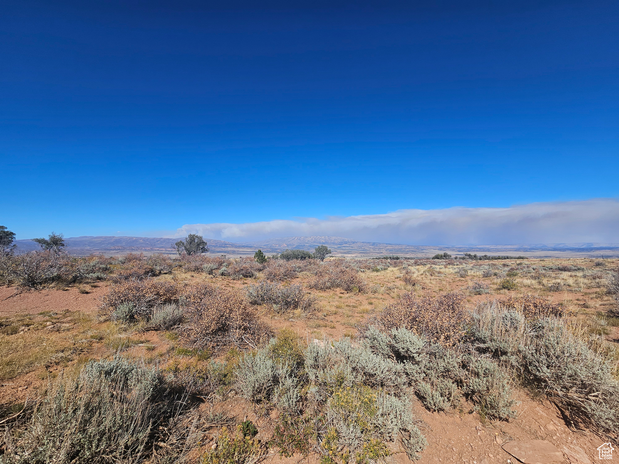 MOUNTAIN VIEW ESTATES - Land