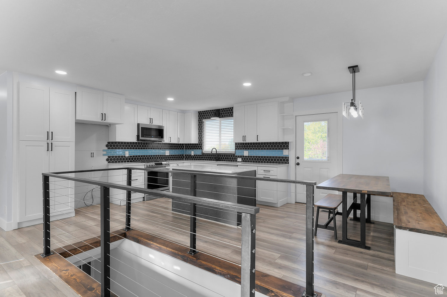 WILLOW VIEW - Residential