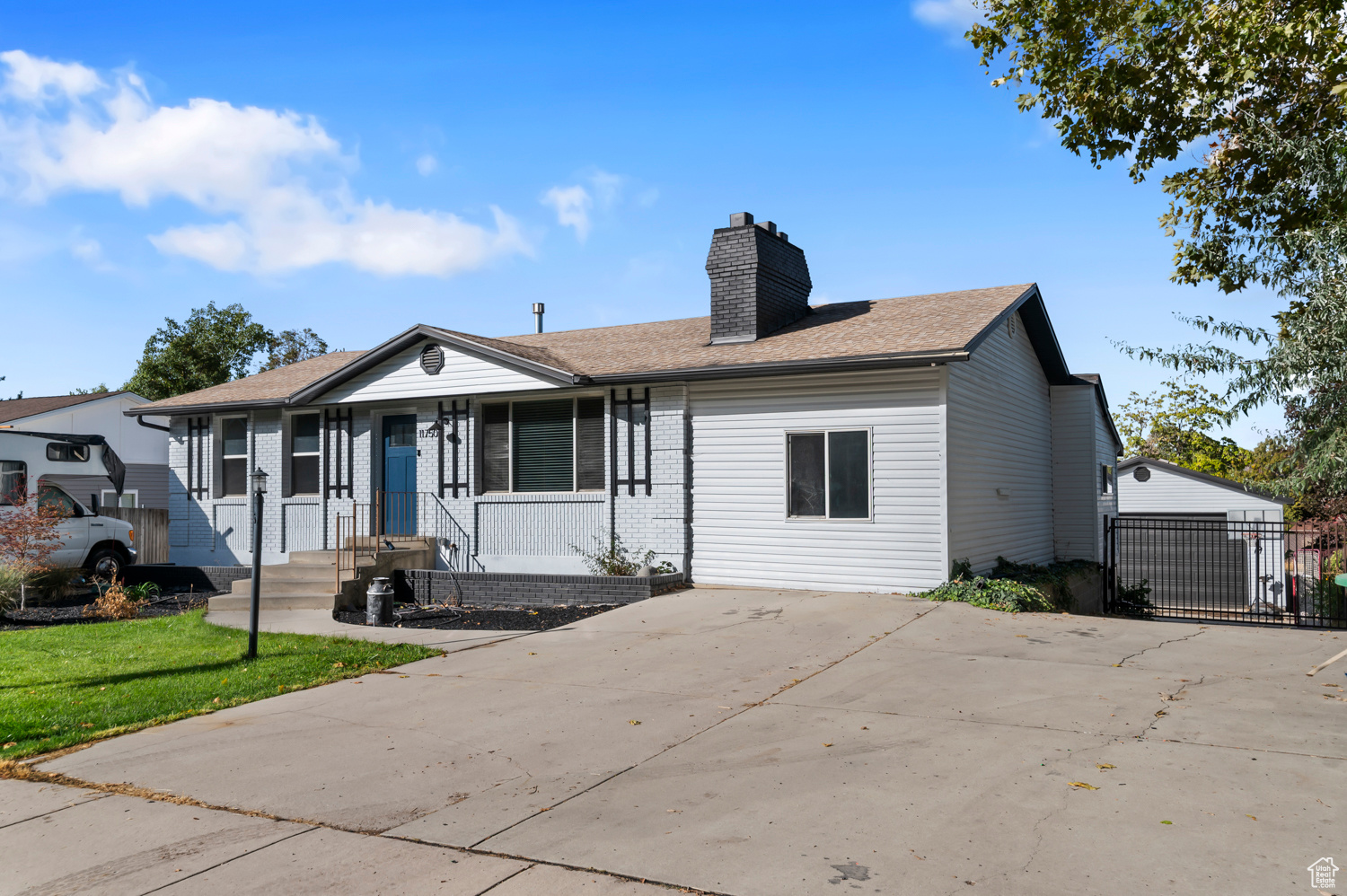 WILLOW VIEW - Residential