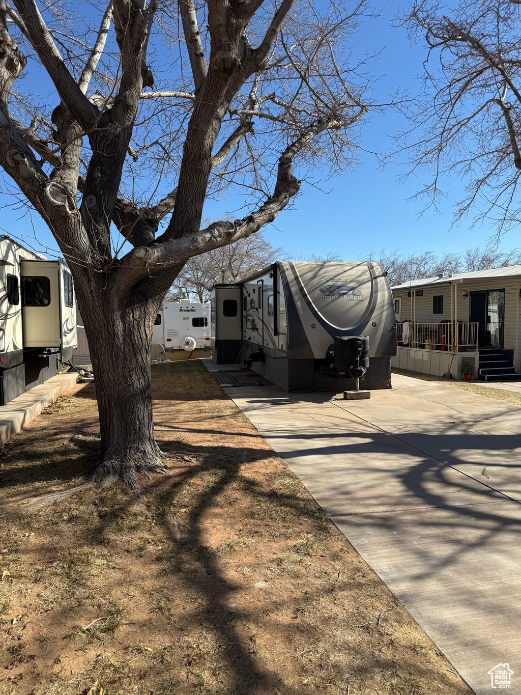 Photo of 1150 W RED HILLS PKWY #37, Washington, UT 84780 (MLS # 2119654)