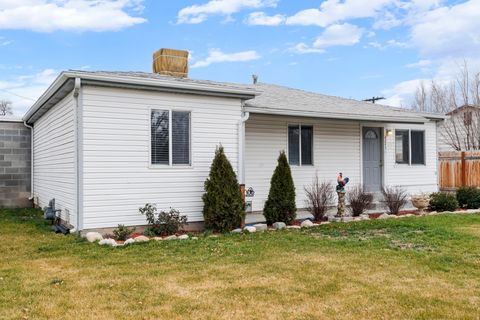 Tiny photo for 4243 W 5655 S, Salt Lake City, UT 84118 (MLS # 2129574)