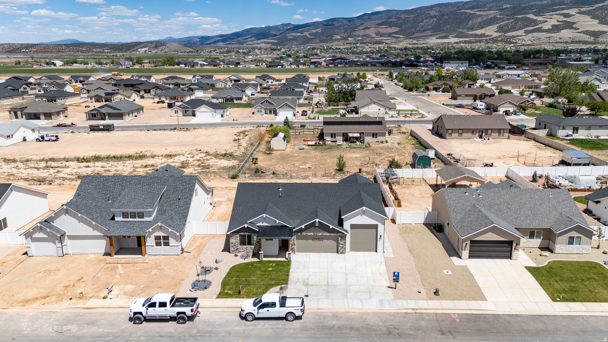 PINE VIEW ESTATES - Residential