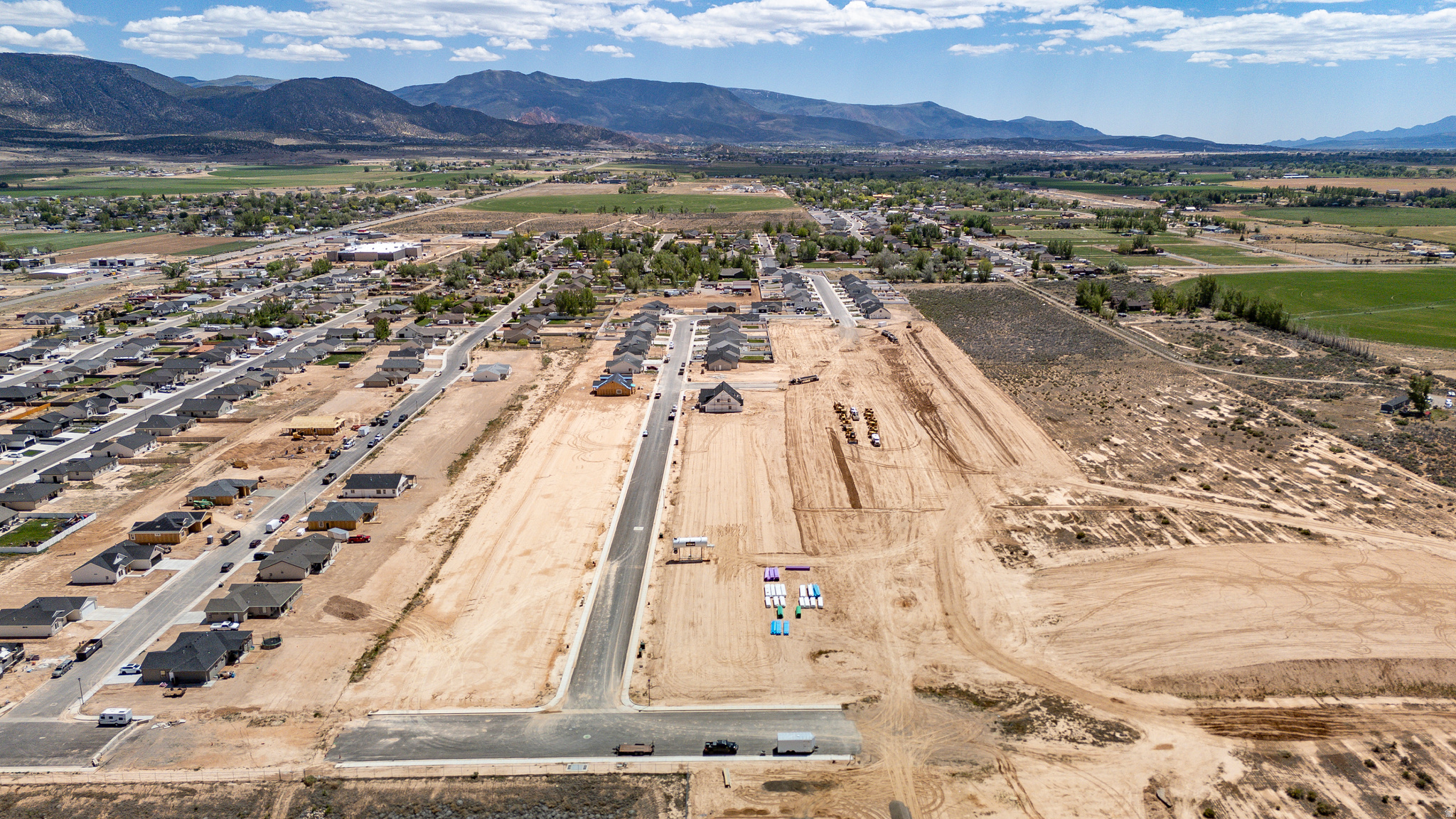 PINE VIEW ESTATES - Residential