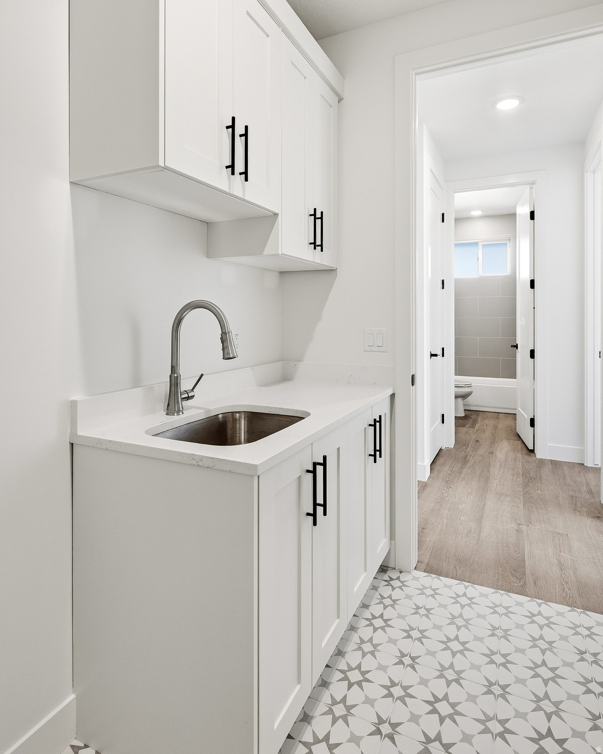 PINE VIEW ESTATES - Residential