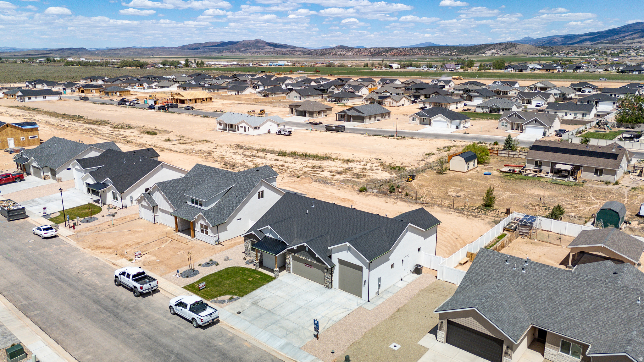 PINE VIEW ESTATES - Residential