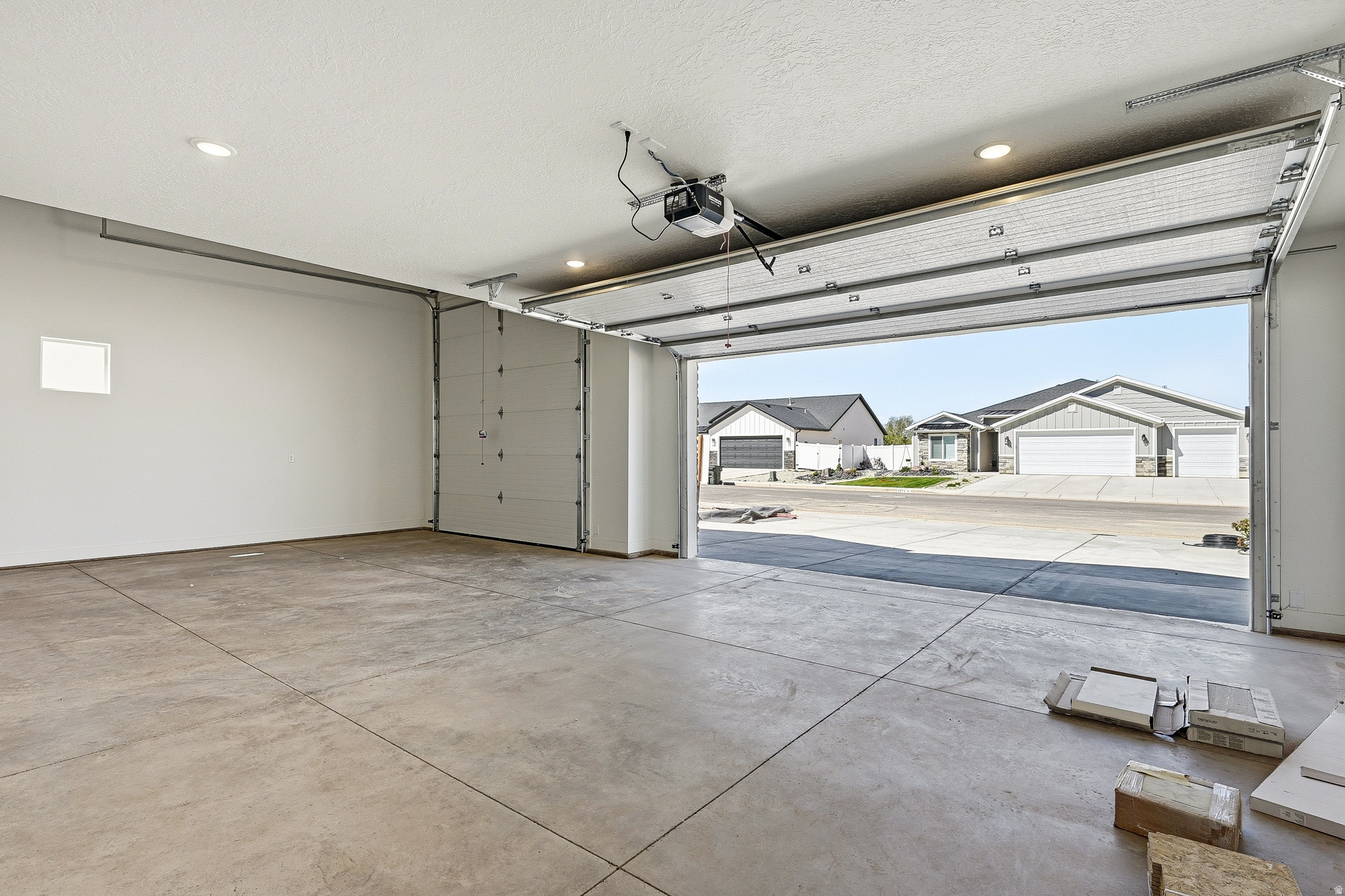 PINE VIEW ESTATES - Residential