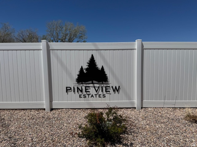 PINE VIEW ESTATES - Residential