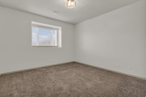 Tiny photo for 596 S CASCADE CT, Alpine, UT 84004 (MLS # 2141638)