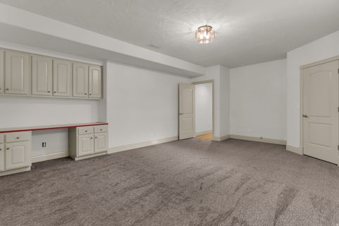 Tiny photo for 596 S CASCADE CT, Alpine, UT 84004 (MLS # 2141638)