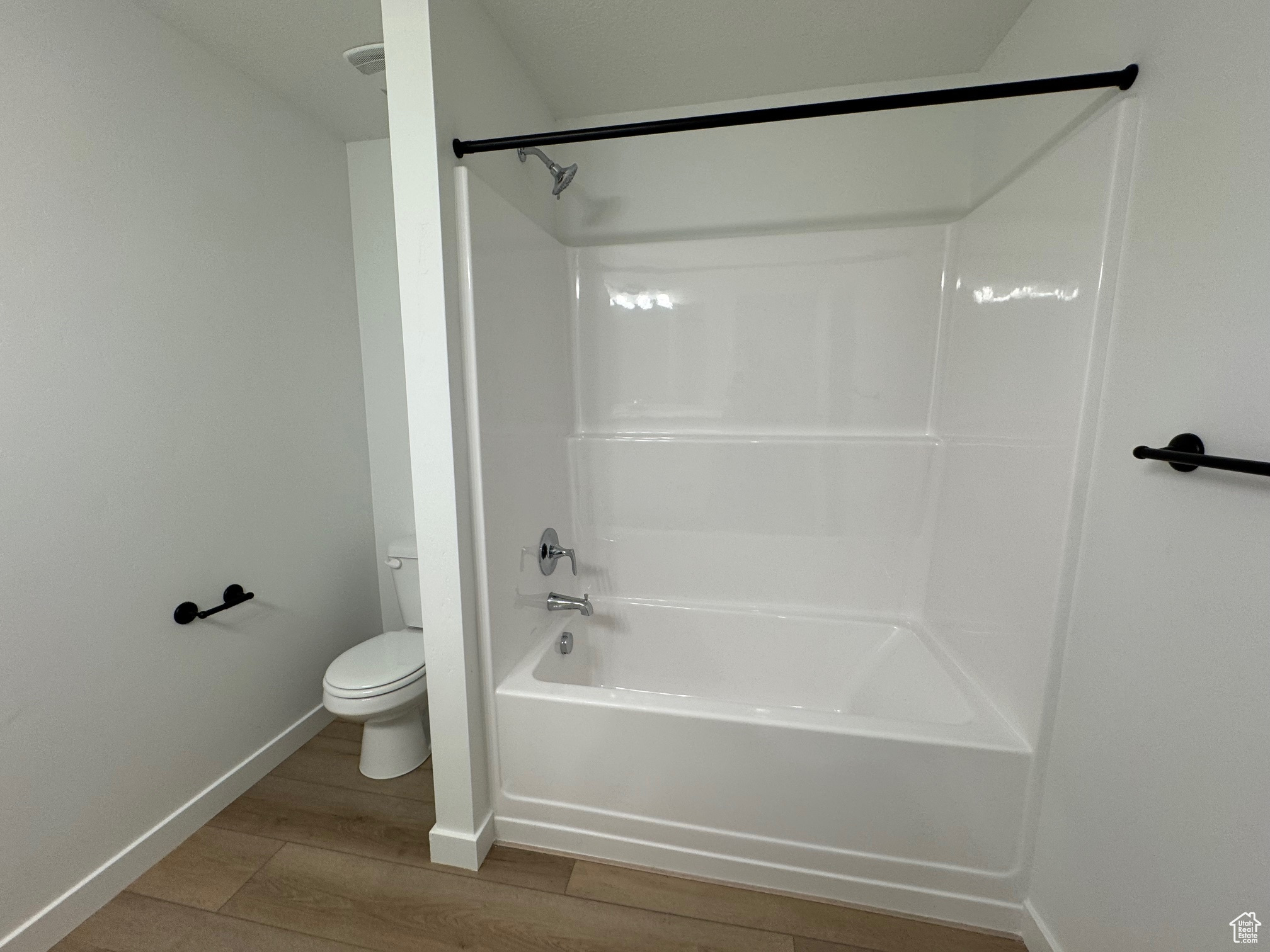 RIVERSIDE ESTATES - Residential