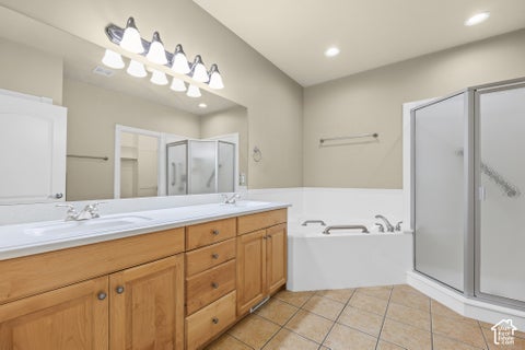 Tiny photo for 1692 W PEACEFUL VIEW WAY, South Jordan, UT 84095 (MLS # 2192364)