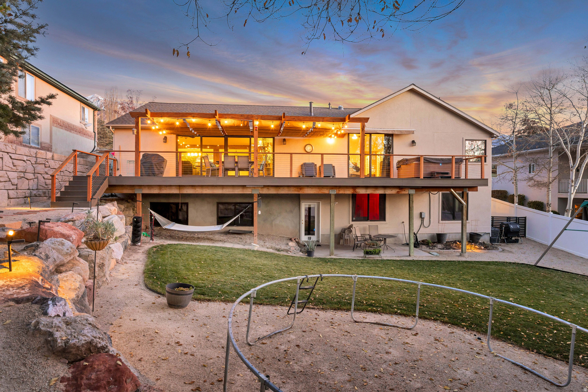 SCOTTSDALE RIDGE - Residential