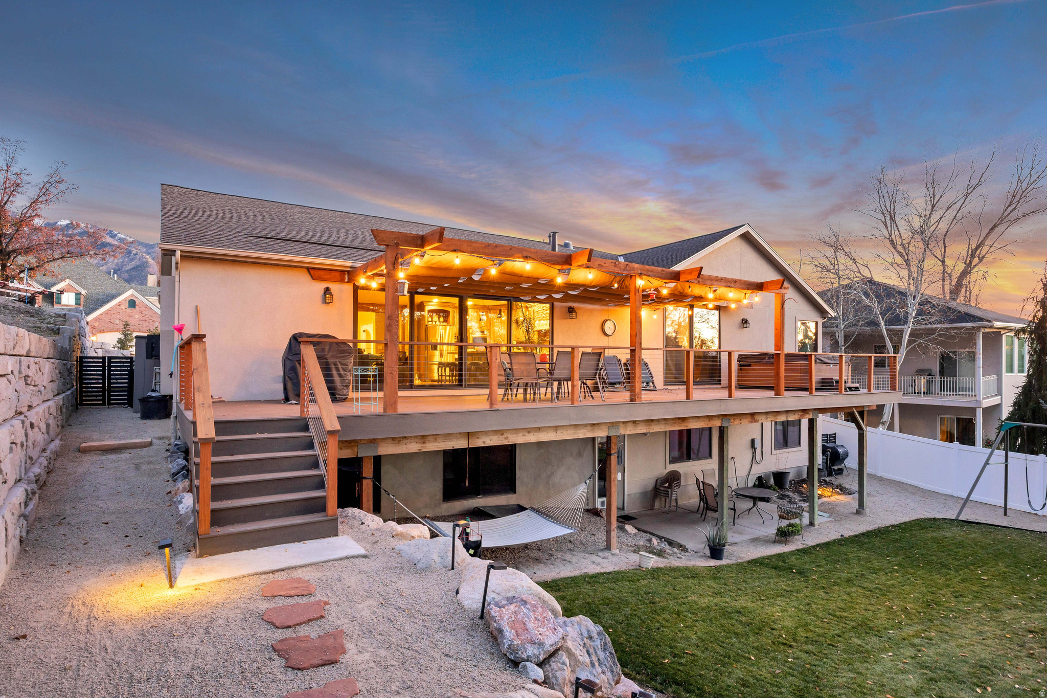 SCOTTSDALE RIDGE - Residential