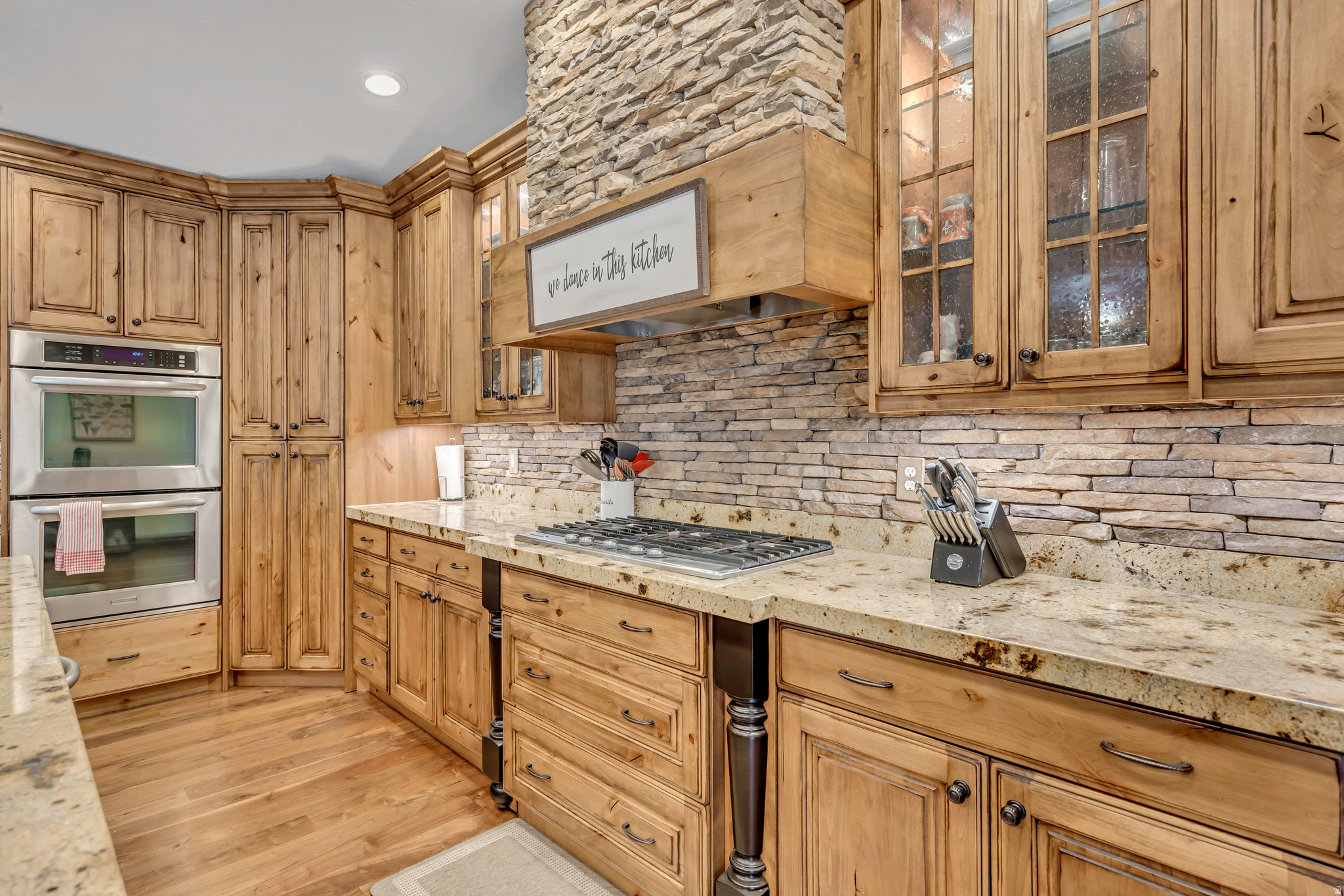 SCOTTSDALE RIDGE - Residential