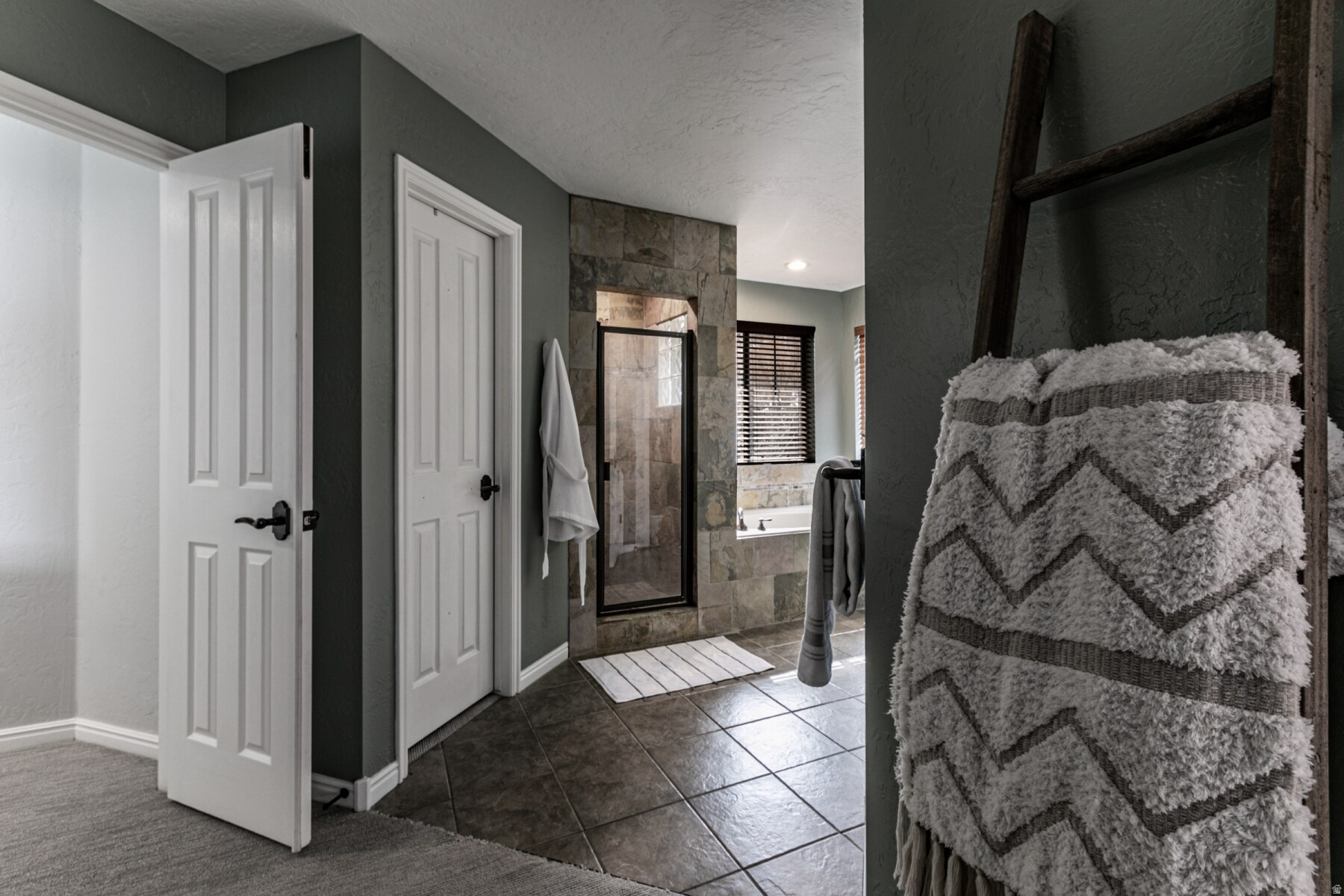 PINEBROOK COTTAGES - Residential Lease