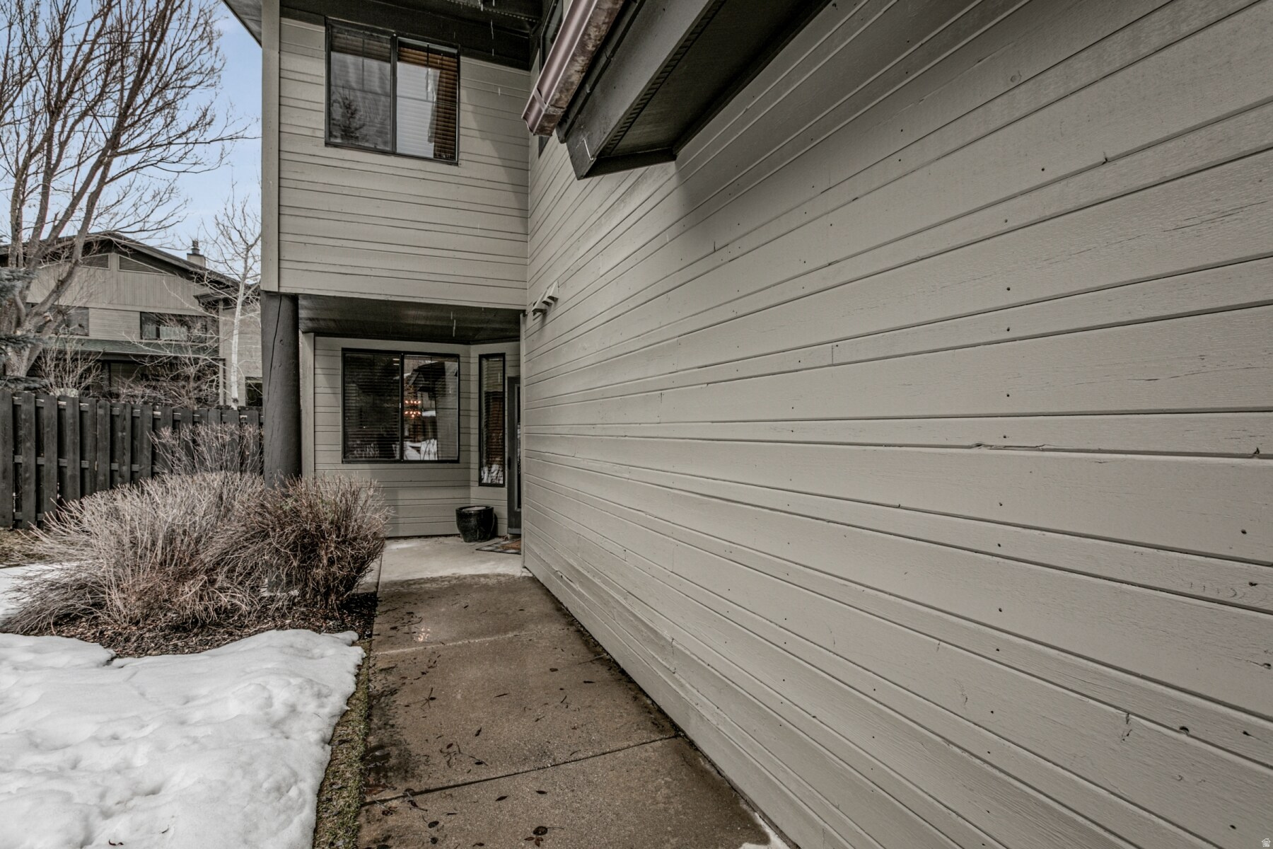 PINEBROOK COTTAGES - Residential Lease