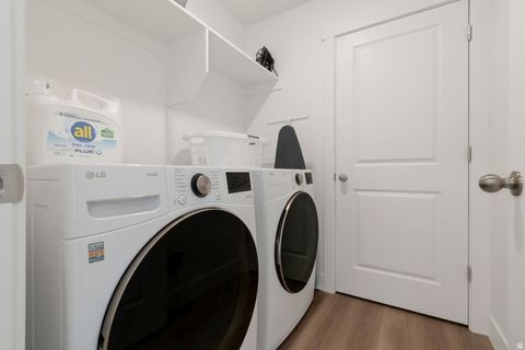 Tiny photo for 912 N 1330 E, Spanish Fork, UT 84660 (MLS # 2158260)