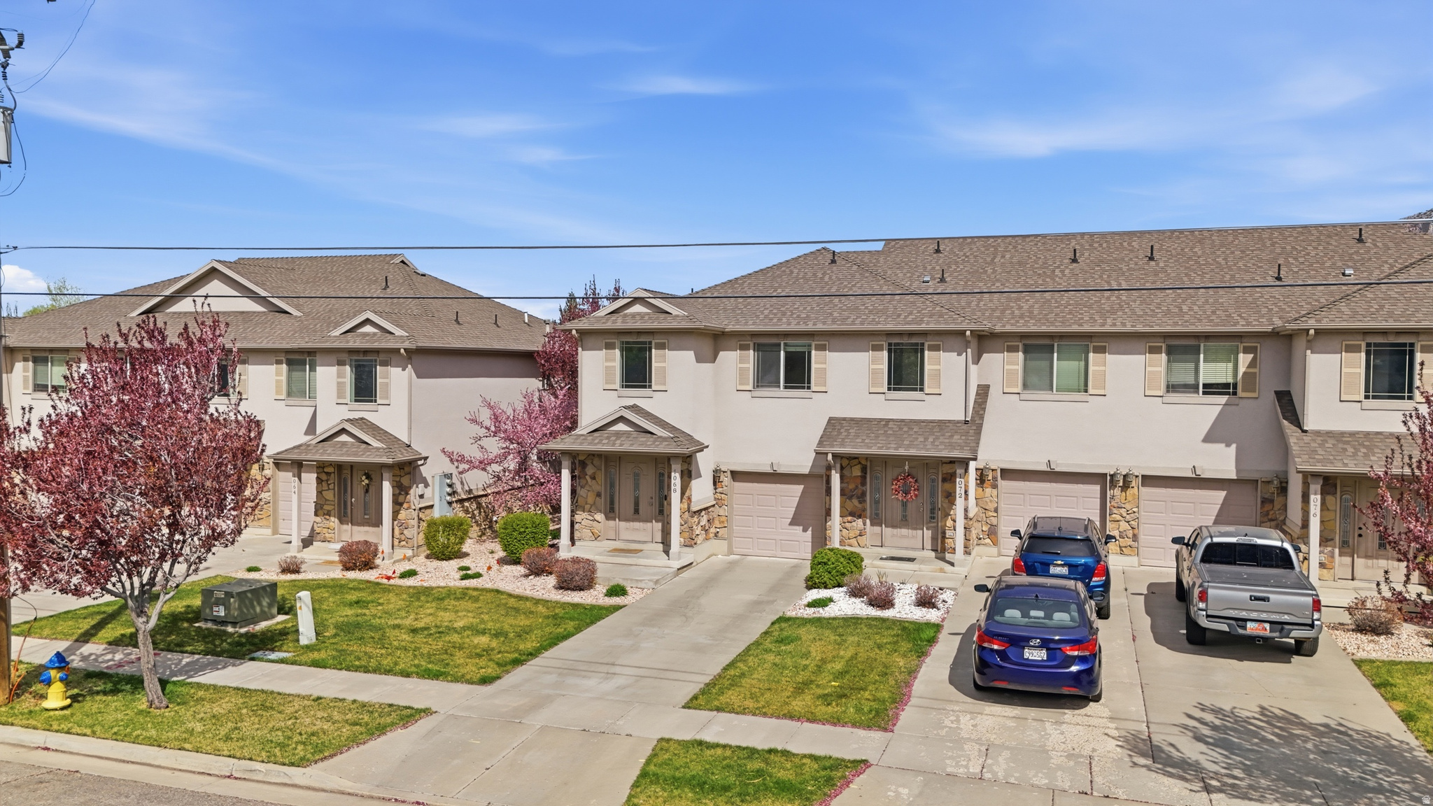 COURTYARD AT 1600 - Residential