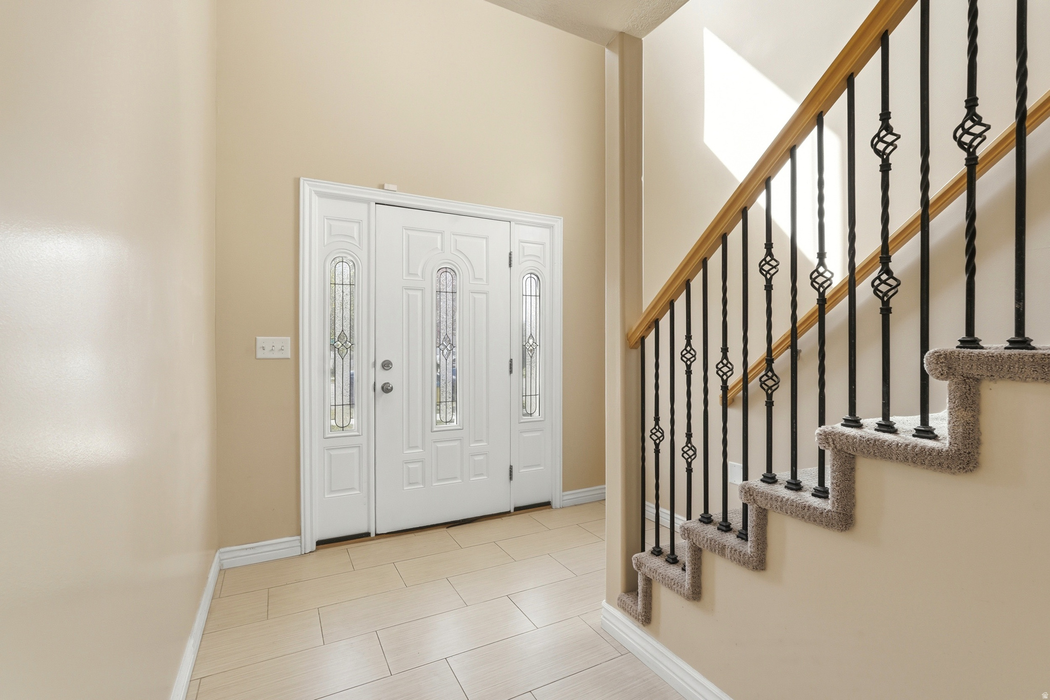 COURTYARD AT 1600 - Residential