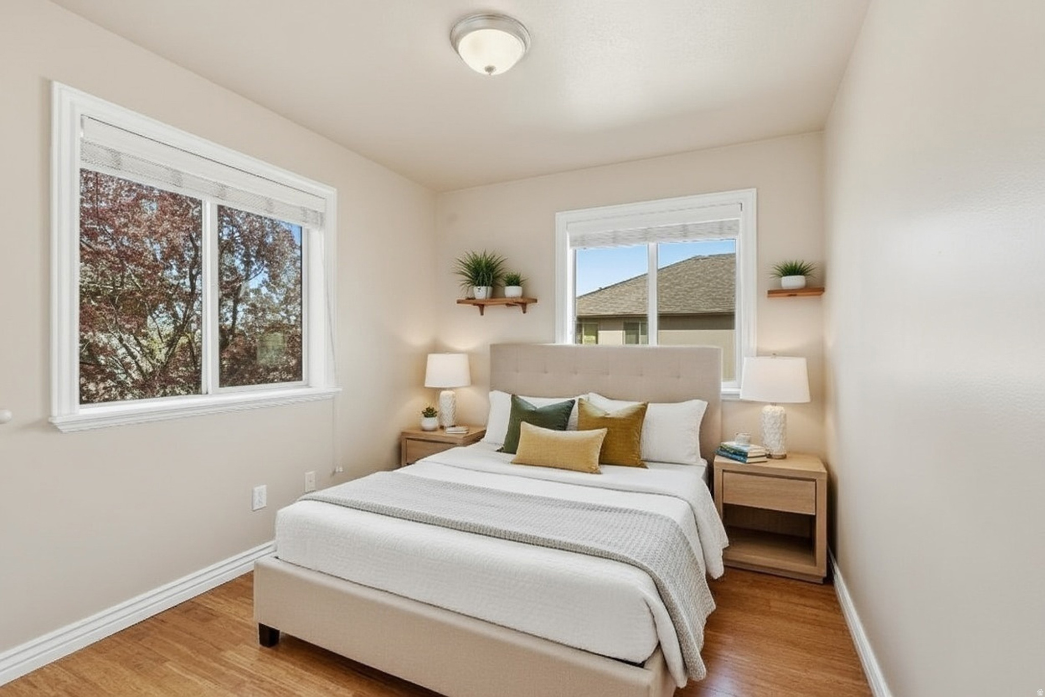 COURTYARD AT 1600 - Residential