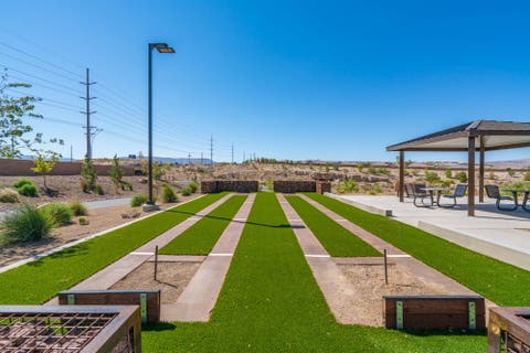 Tiny photo for 1137 W GRAYSON DR, Saint George, UT 84790 (MLS # 2163120)