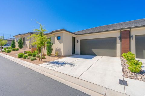 Tiny photo for 1137 W GRAYSON DR, Saint George, UT 84790 (MLS # 2163120)