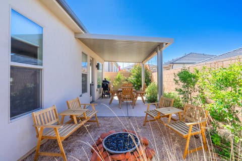 Tiny photo for 1137 W GRAYSON DR, Saint George, UT 84790 (MLS # 2163120)