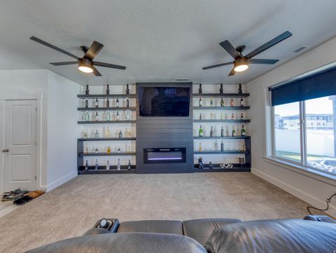 Tiny photo for 334 S 680 W, American Fork, UT 84003 (MLS # 2120538)