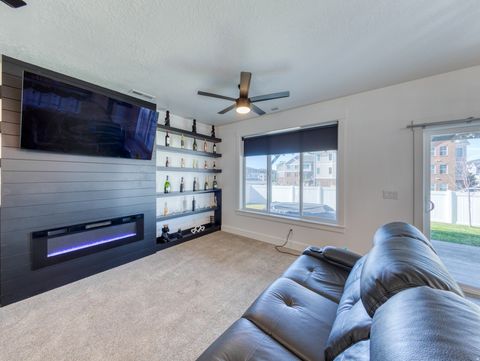 Tiny photo for 334 S 680 W, American Fork, UT 84003 (MLS # 2120538)