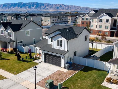 Tiny photo for 334 S 680 W, American Fork, UT 84003 (MLS # 2120538)