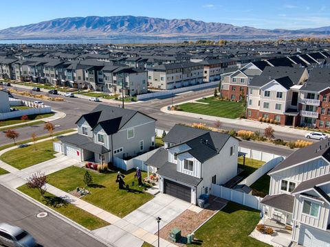 Tiny photo for 334 S 680 W, American Fork, UT 84003 (MLS # 2120538)